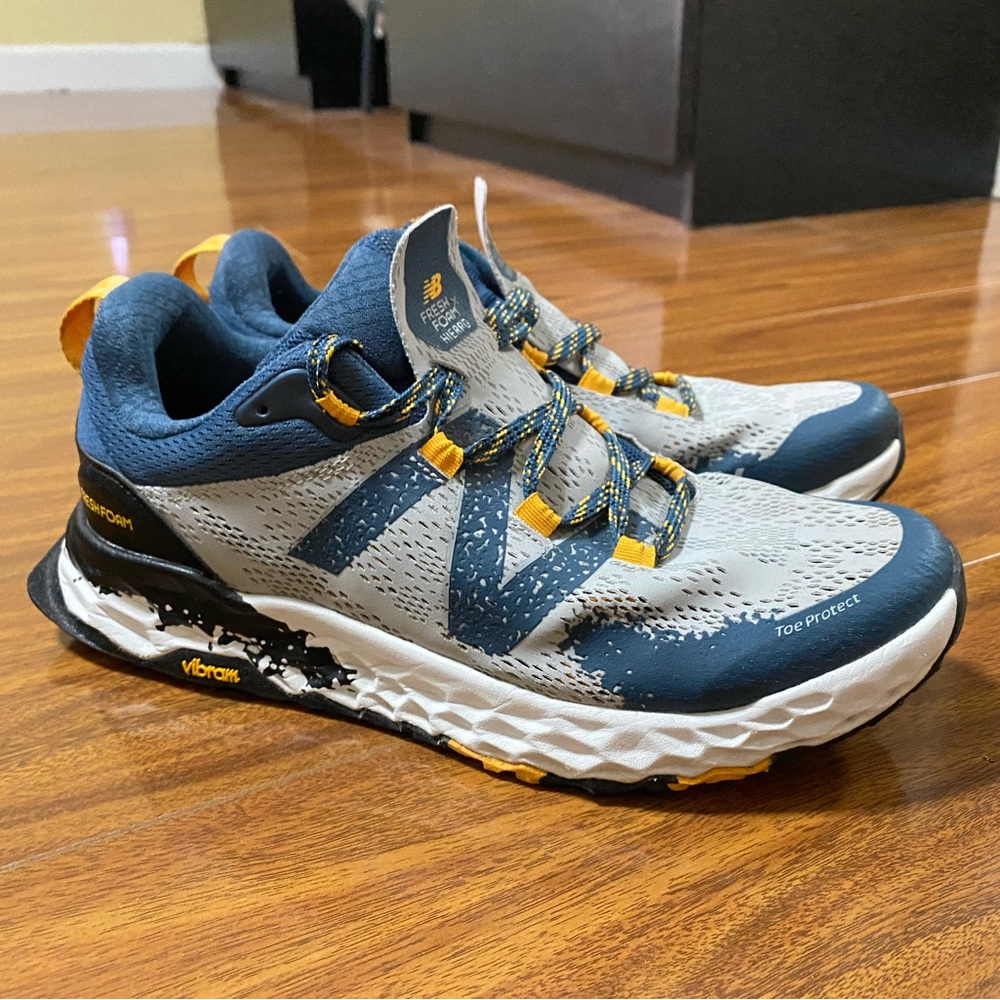 New Balance Hierro trail shoes size 10M
